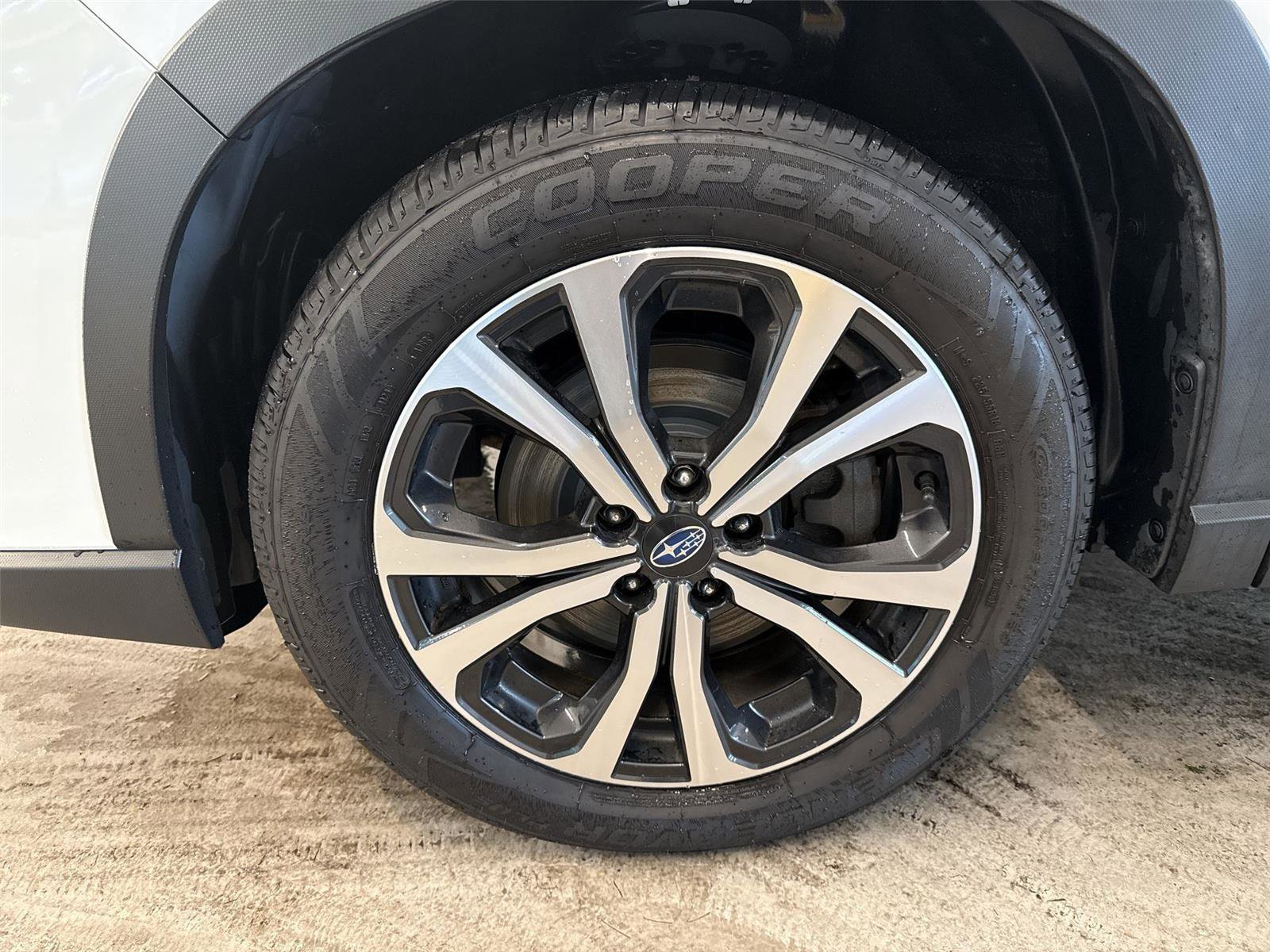 Used 2020 Subaru Forester Limited AWD/4WD image 19
