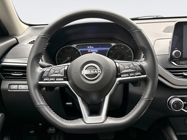 Used 2024 Nissan Altima 2.5 SR image 12