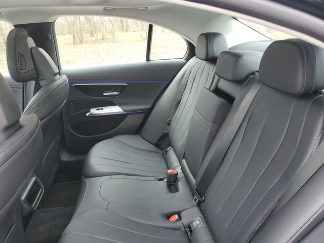 Used 2024 Mercedes-Benz E 350 4MATIC Sedan w/ Driver Assistance Package image 31