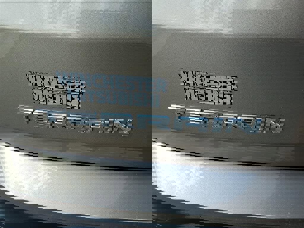 Used 2018 GMC Terrain SLE w/ Driver Convenience Package image 9