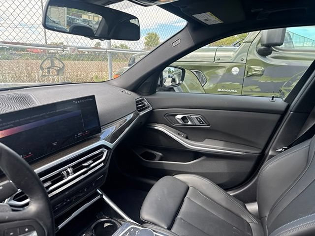 Certified 2023 BMW 330i xDrive Sedan w/ Premium Package AWD/4WD image 24