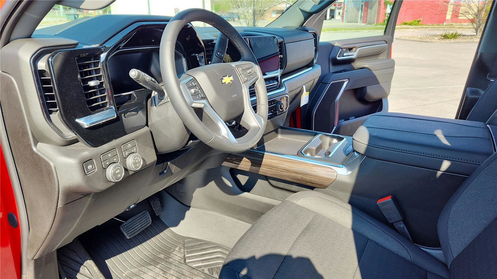 New 2026 Chevrolet Silverado 2500 LT image 9