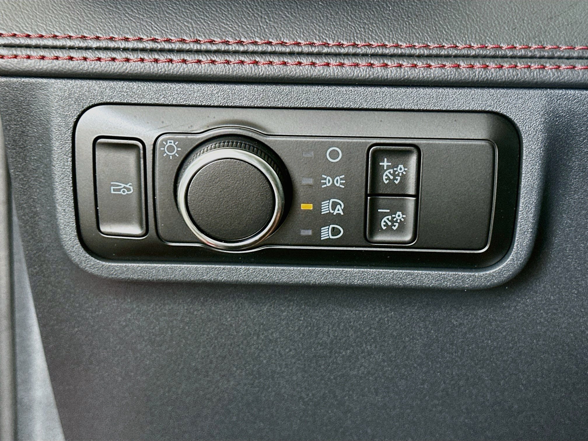 Used 2024 Ford Mustang GT Premium RWD image 17