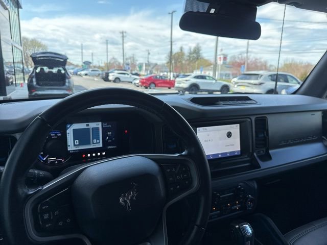 Used 2022 Ford Bronco Black Diamond image 23