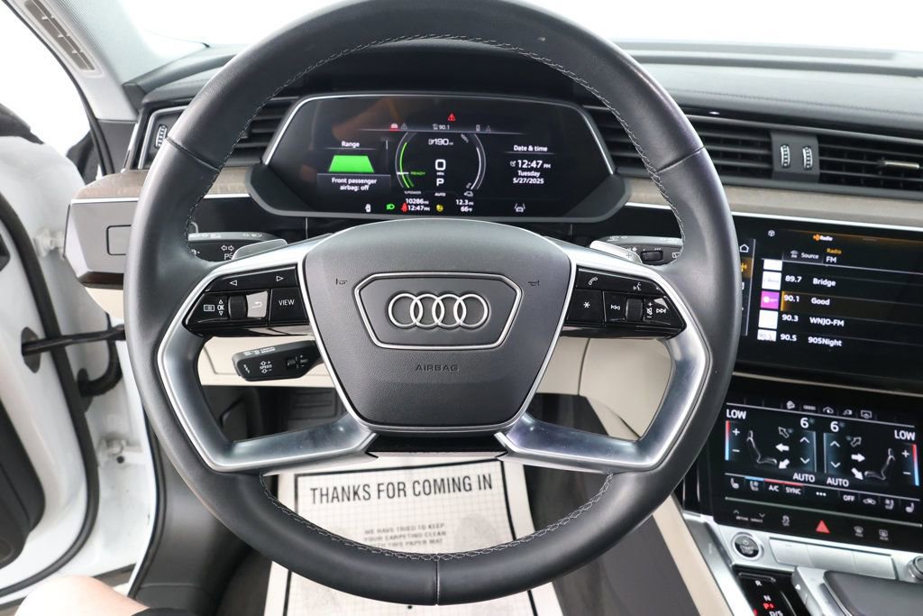 Used 2024 Audi Q8 e-tron Premium Plus w/ Premium Plus Package image 14