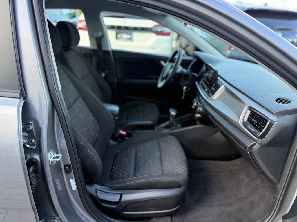 Used 2023 Kia Rio S image 23