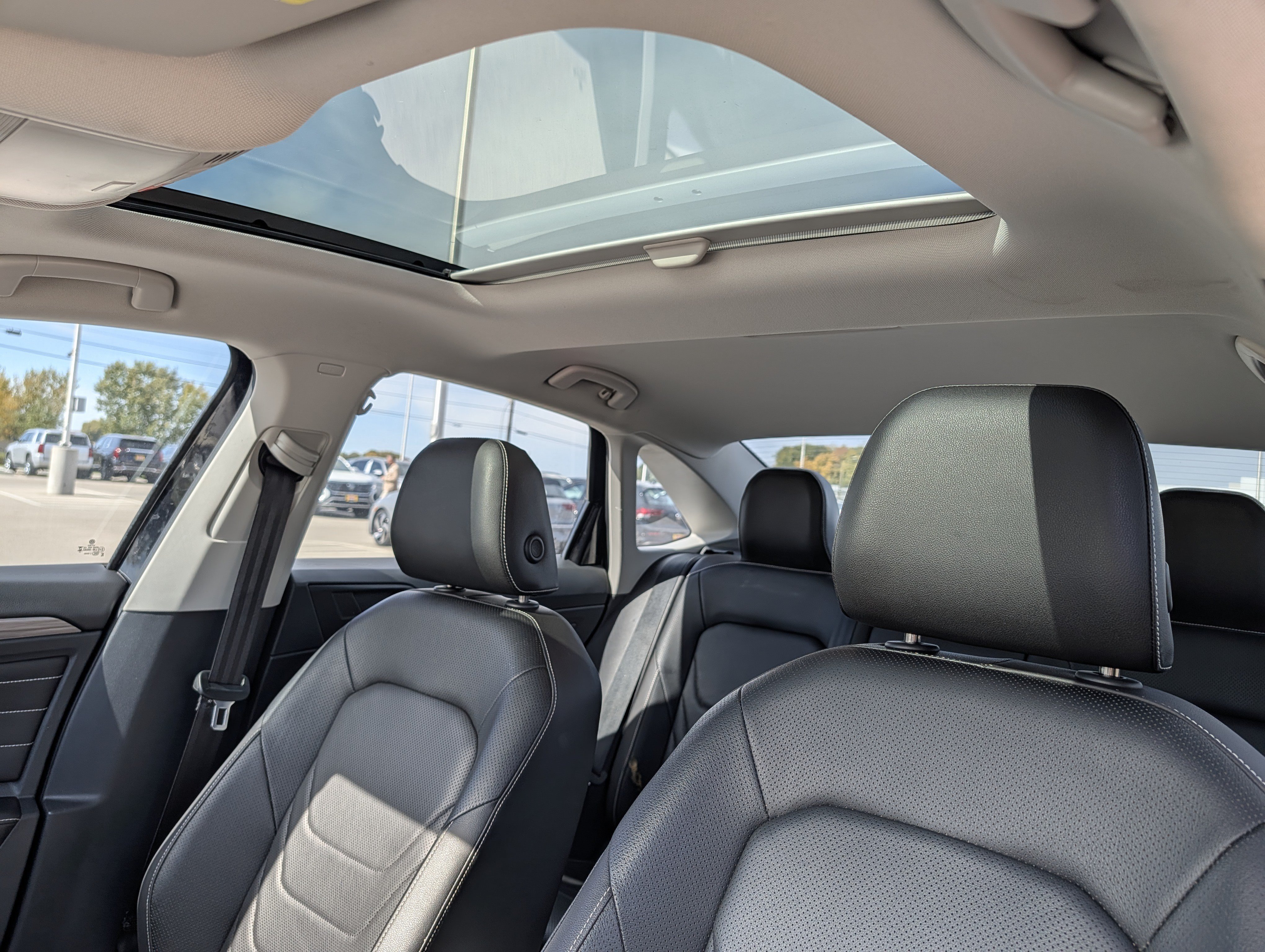 Certified 2023 Volkswagen Jetta SEL FWD image 20