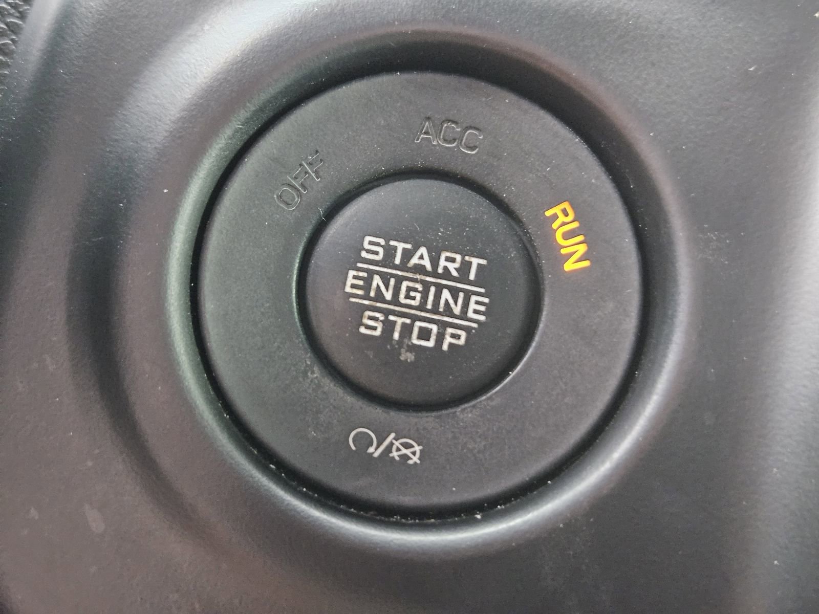 Used 2021 Jeep Gladiator Sport AWD/4WD image 27