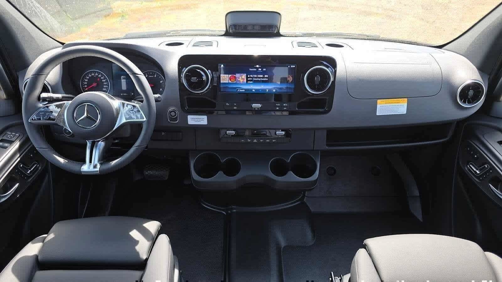 Used 2026 Mercedes-Benz Sprinter 2500 image 16