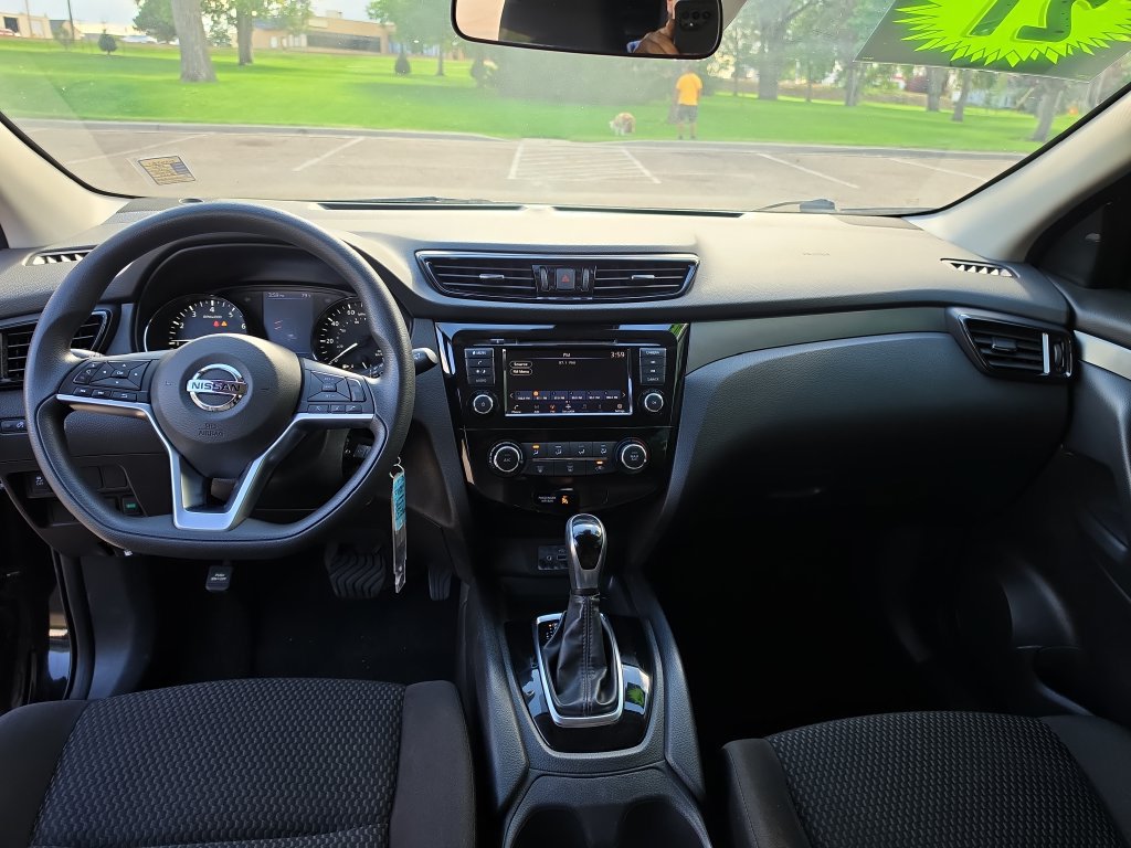 Used 2021 Nissan Rogue Sport S AWD/4WD image 13