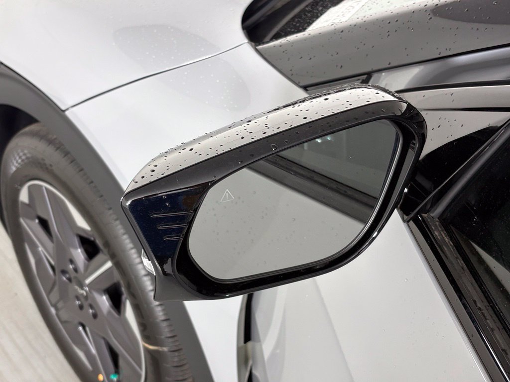 New 2026 Kia EV6 Light RWD image 13