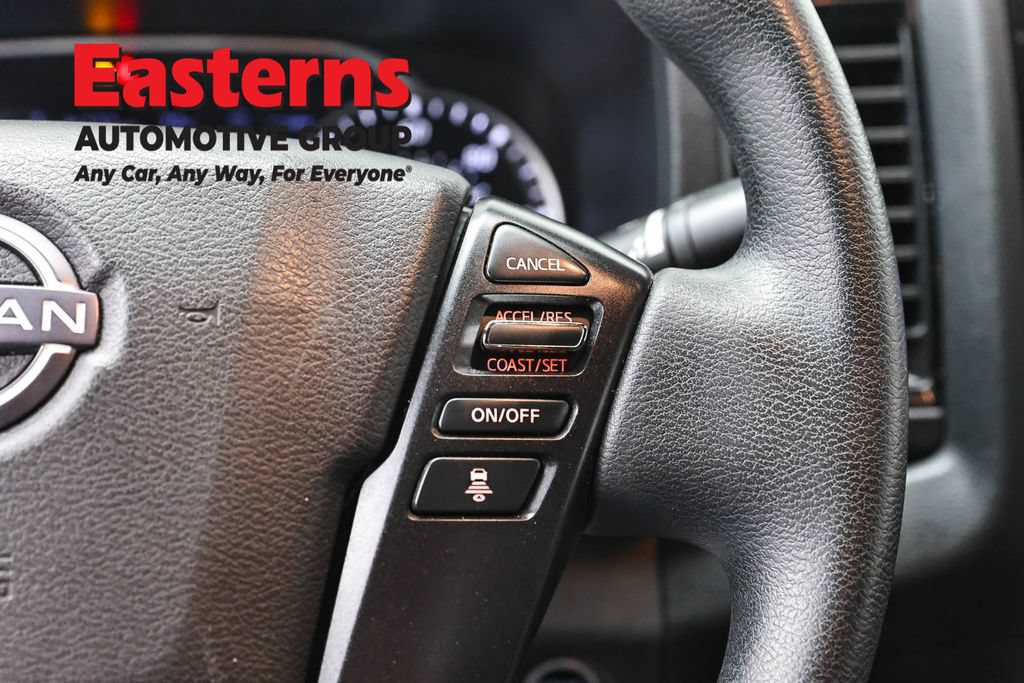 Used 2023 Nissan Frontier SV w/ Midnight Edition Package AWD/4WD image 16