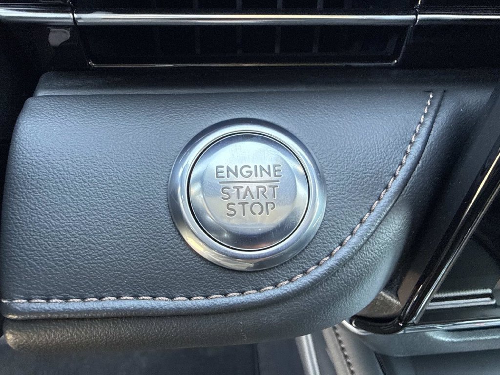 New 2026 Lincoln Nautilus Reserve w/ Jet Appearance Package AWD/4WD image 28