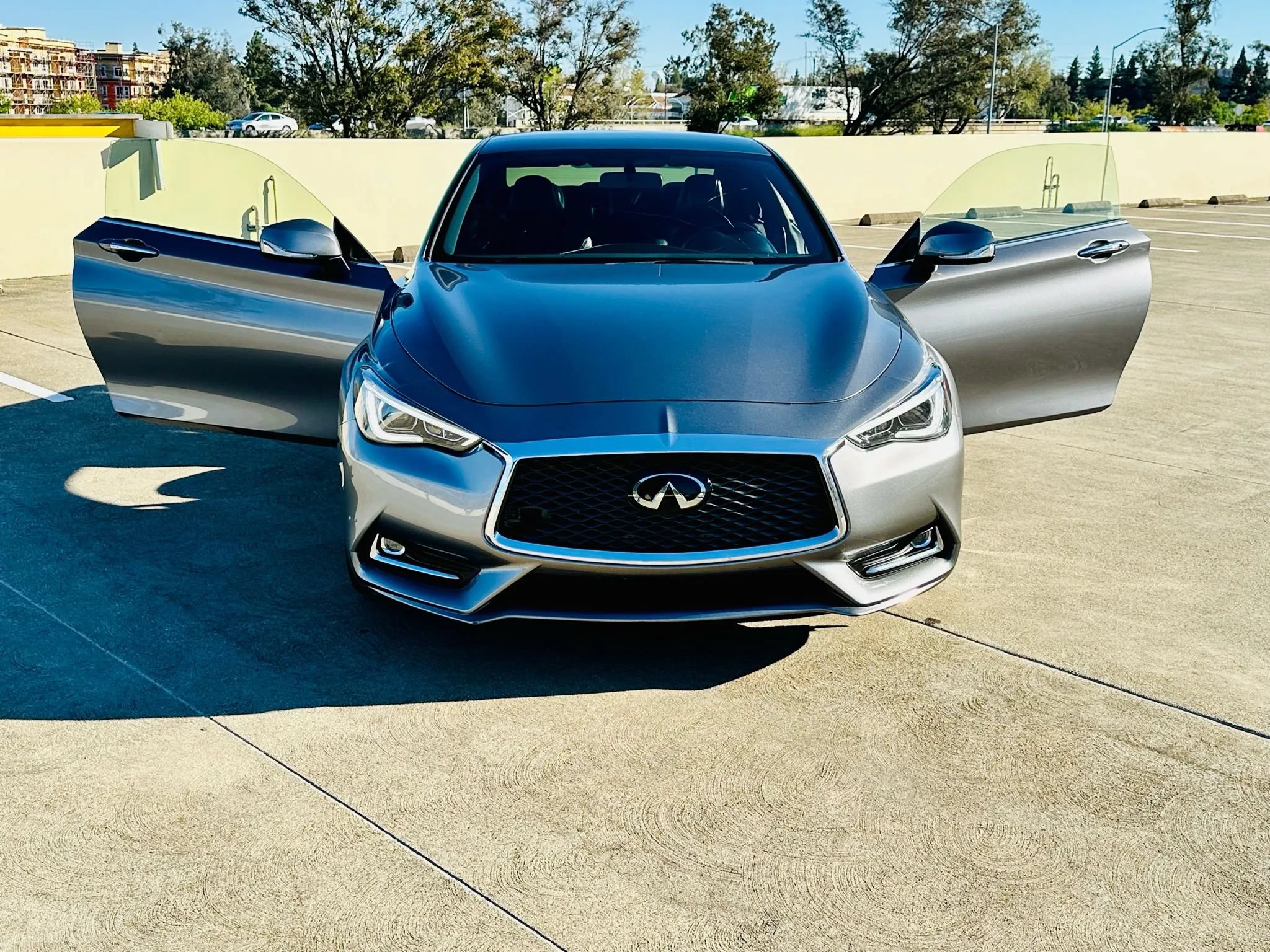 Used 2019 INFINITI Q60 3.0t w/ Cargo Package RWD image 28