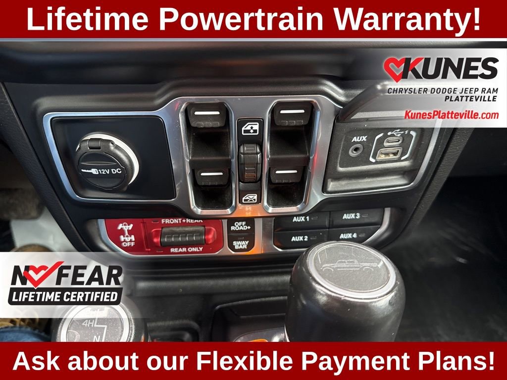 Used 2022 Jeep Gladiator Rubicon w/ Dual Top Group image 28