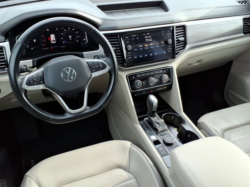 Used 2021 Volkswagen Atlas SEL Premium AWD/4WD image 6