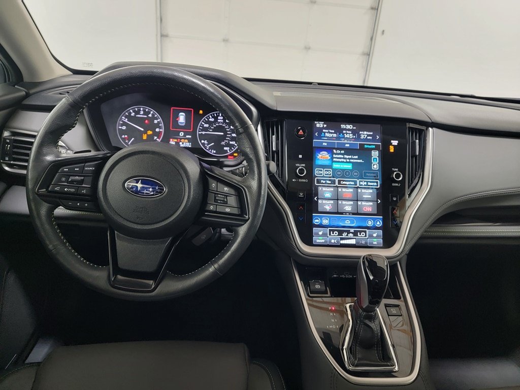 Certified 2025 Subaru Outback Onyx Edition XT AWD/4WD image 12