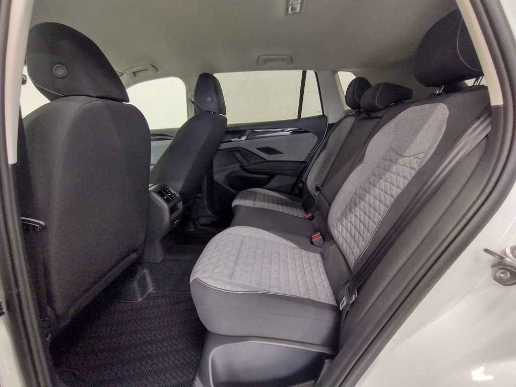 New 2026 Volkswagen Tiguan S image 33