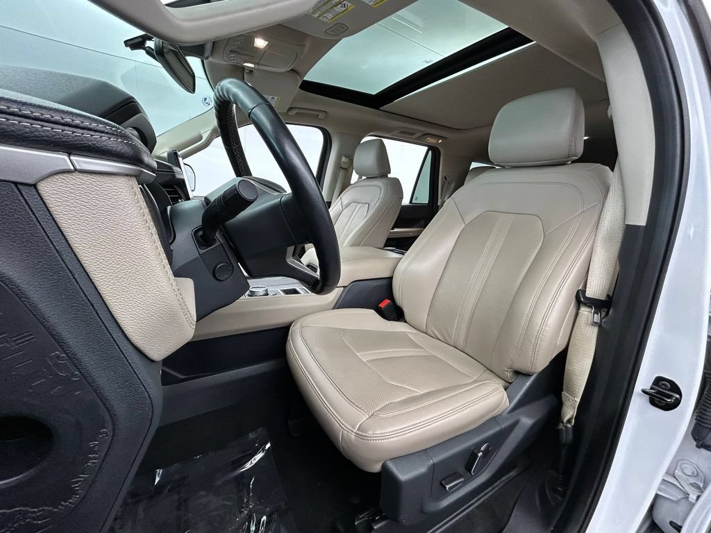 Used 2024 Ford Expedition Max Limited RWD image 57