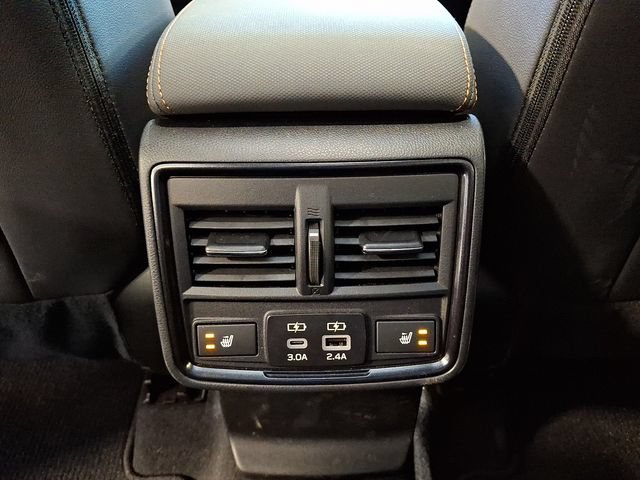 Used 2025 Subaru Forester Touring AWD/4WD image 10