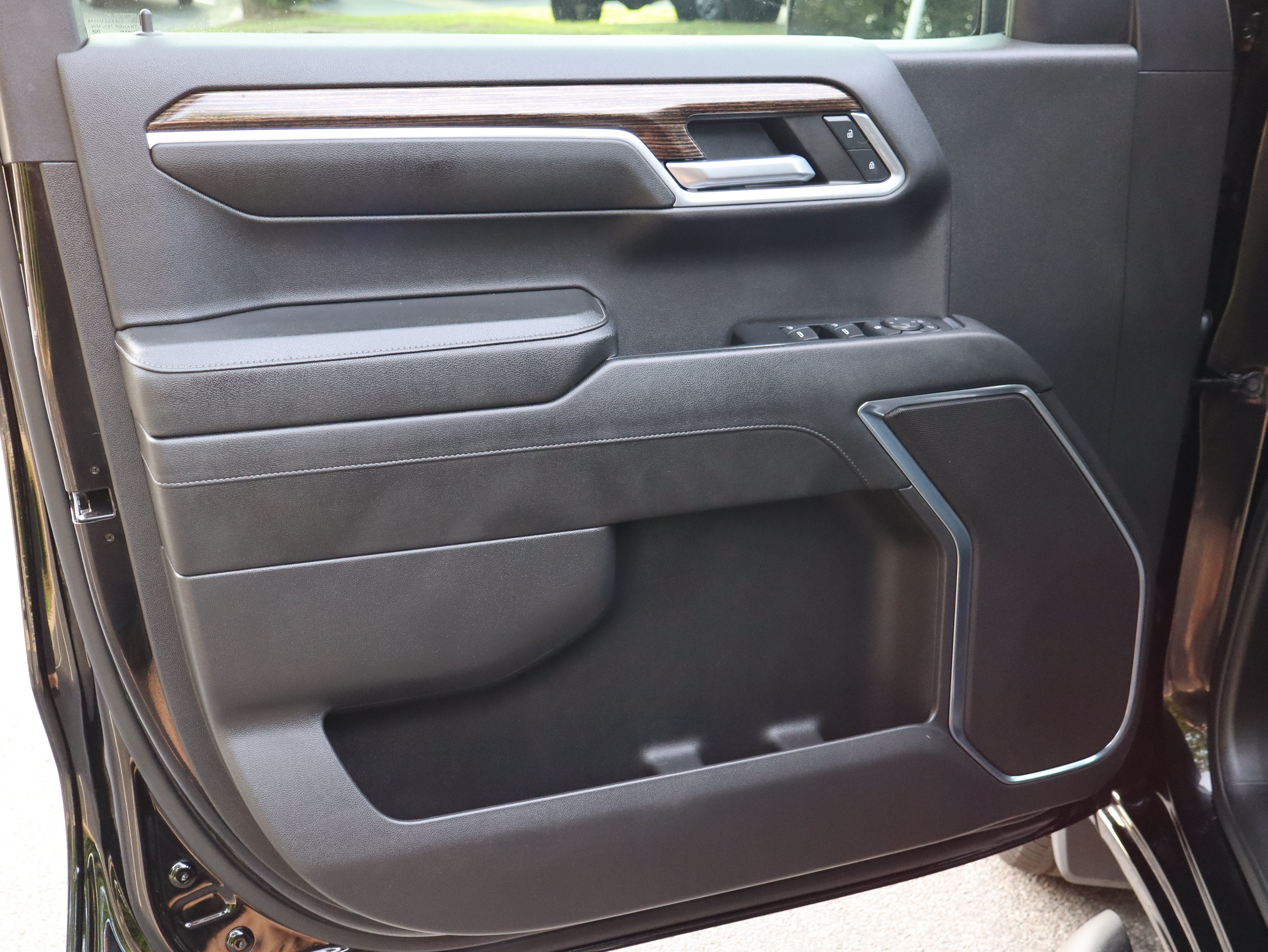 Used 2023 GMC Sierra 1500 Elevation AWD/4WD image 19