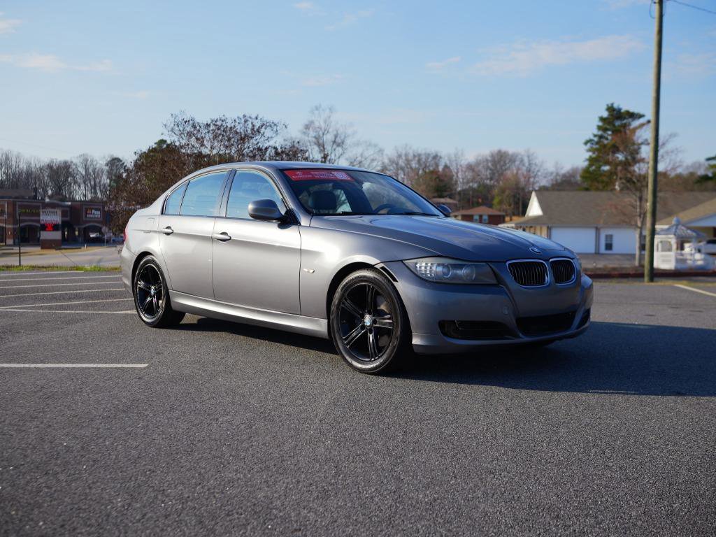 Used 2010 BMW 328i Sedan image 3