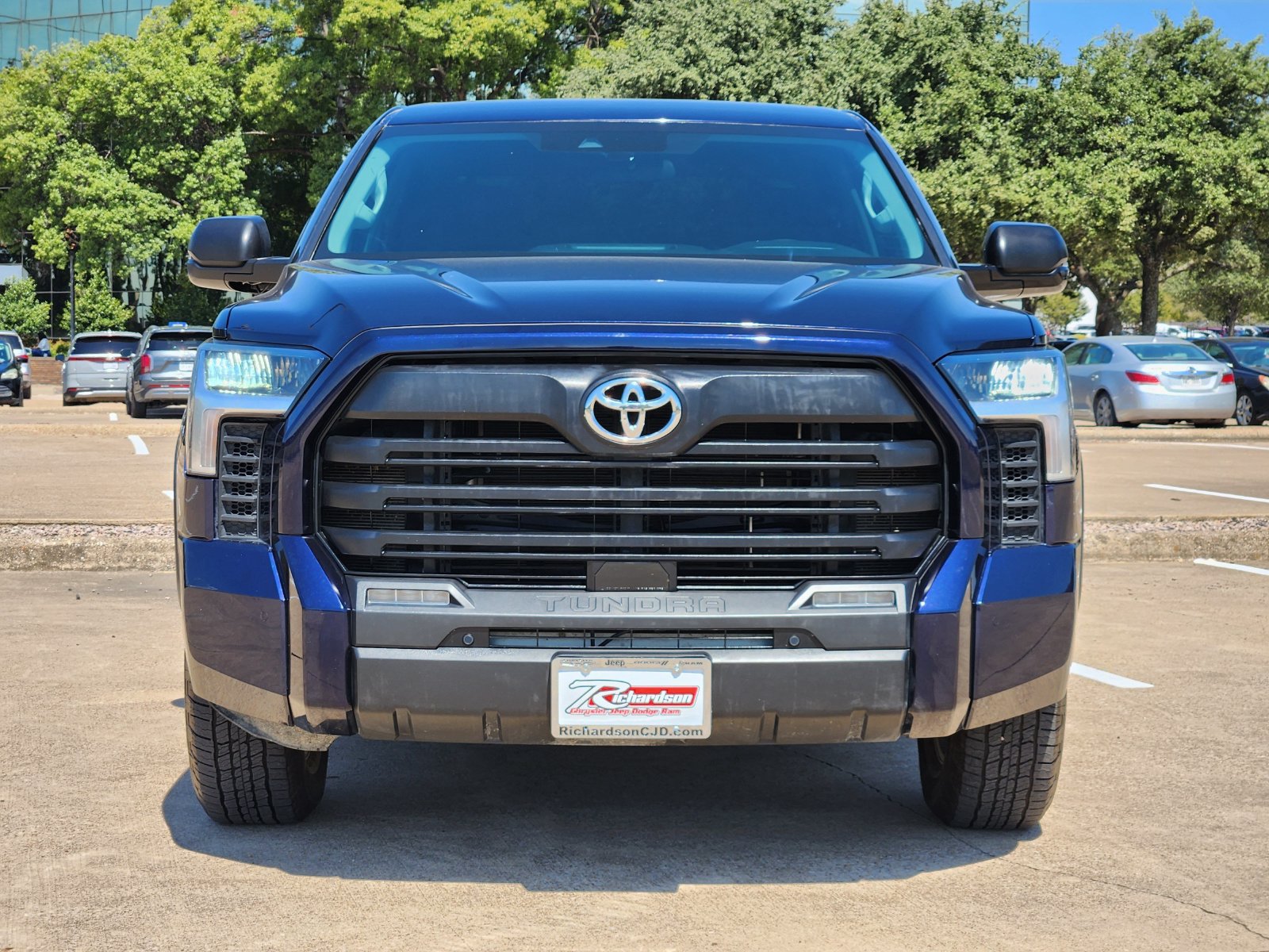 Used 2022 Toyota Tundra SR5 w/ Convenience Package RWD image 7