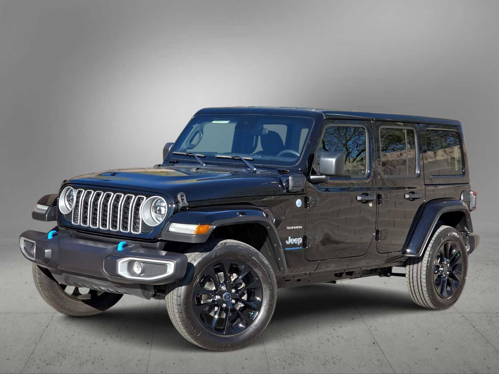 Used 2024 Jeep Wrangler Sahara w/ Safety Group