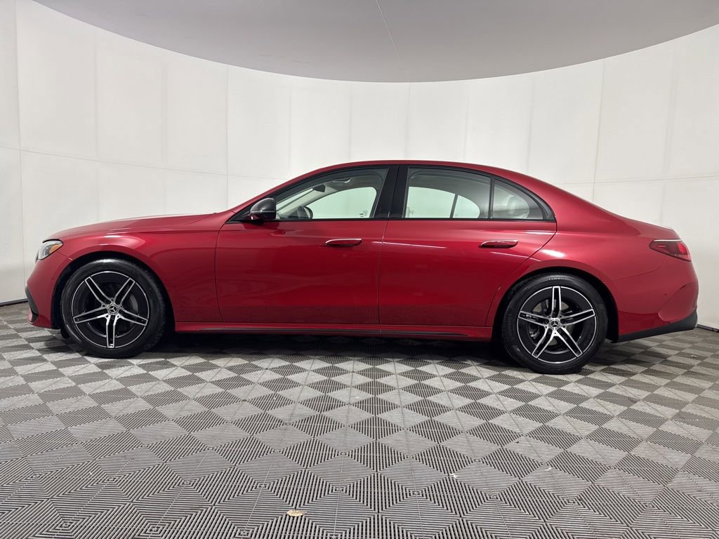 Certified 2025 Mercedes-Benz E 350 4MATIC Sedan image 2