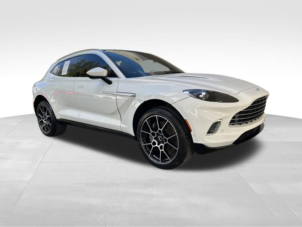 Used 2021 Aston Martin DBX video 2