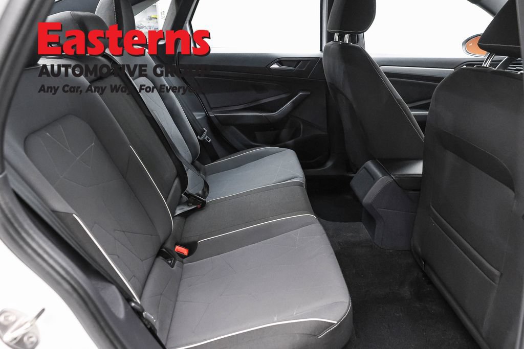 Used 2025 Volkswagen Jetta Sport FWD image 22