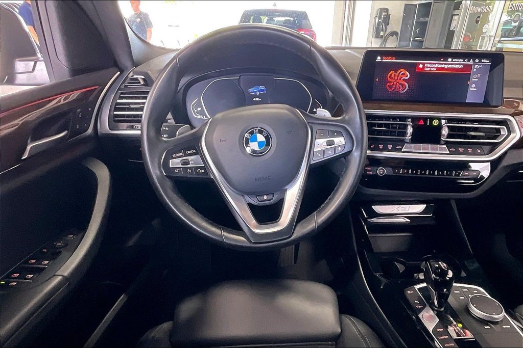 Used 2022 BMW X3 xDrive30i AWD/4WD image 5