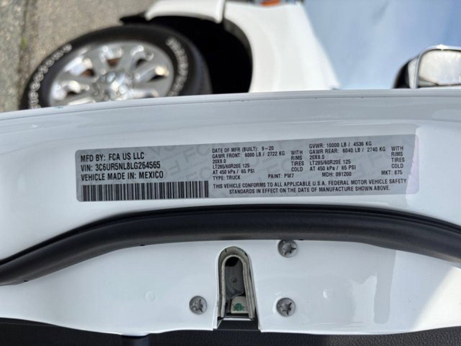 Used 2020 RAM 2500 Laramie image 23