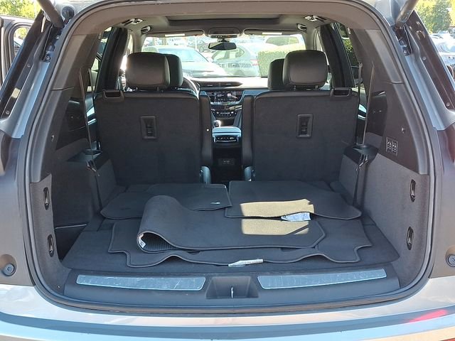 Used 2025 Cadillac XT6 Premium Luxury image 36