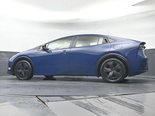 Certified 2024 Toyota Prius Prime FWD image 31