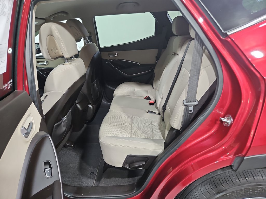 Used 2017 Hyundai Santa Fe Sport AWD/4WD image 24