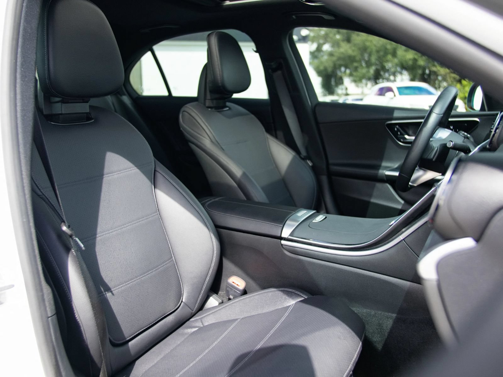 Used 2024 Mercedes-Benz C 300 Sedan image 21