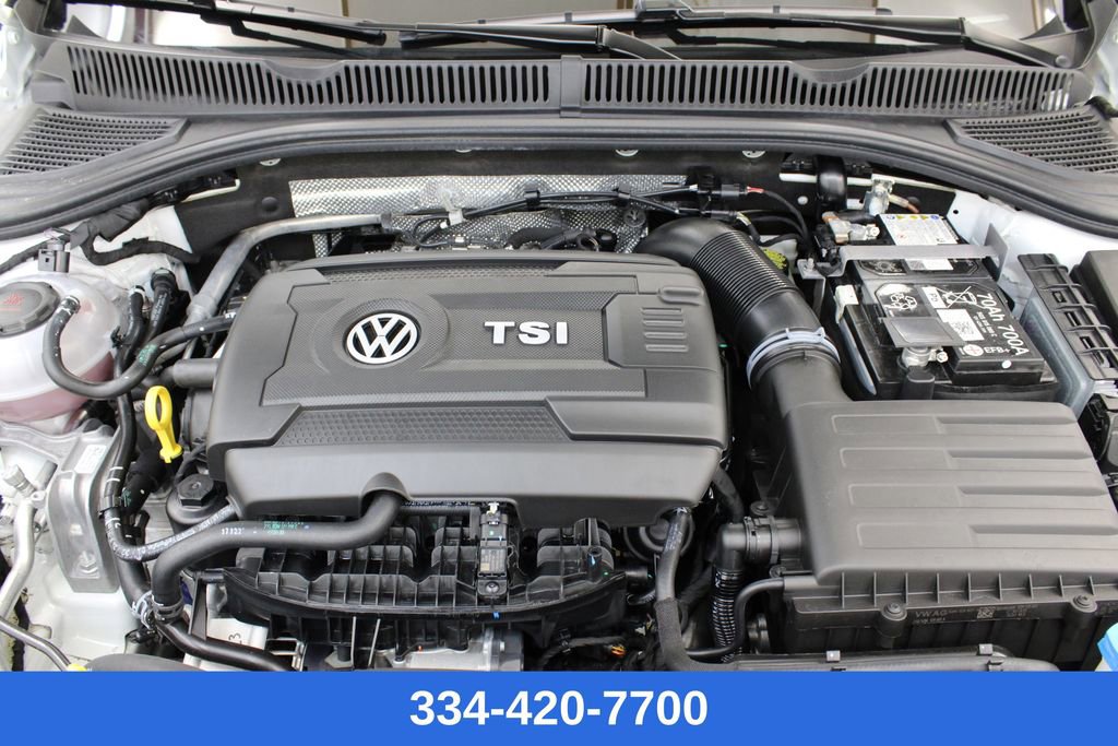 Certified 2025 Volkswagen Jetta GLI Autobahn w/ GLI Black Package image 31