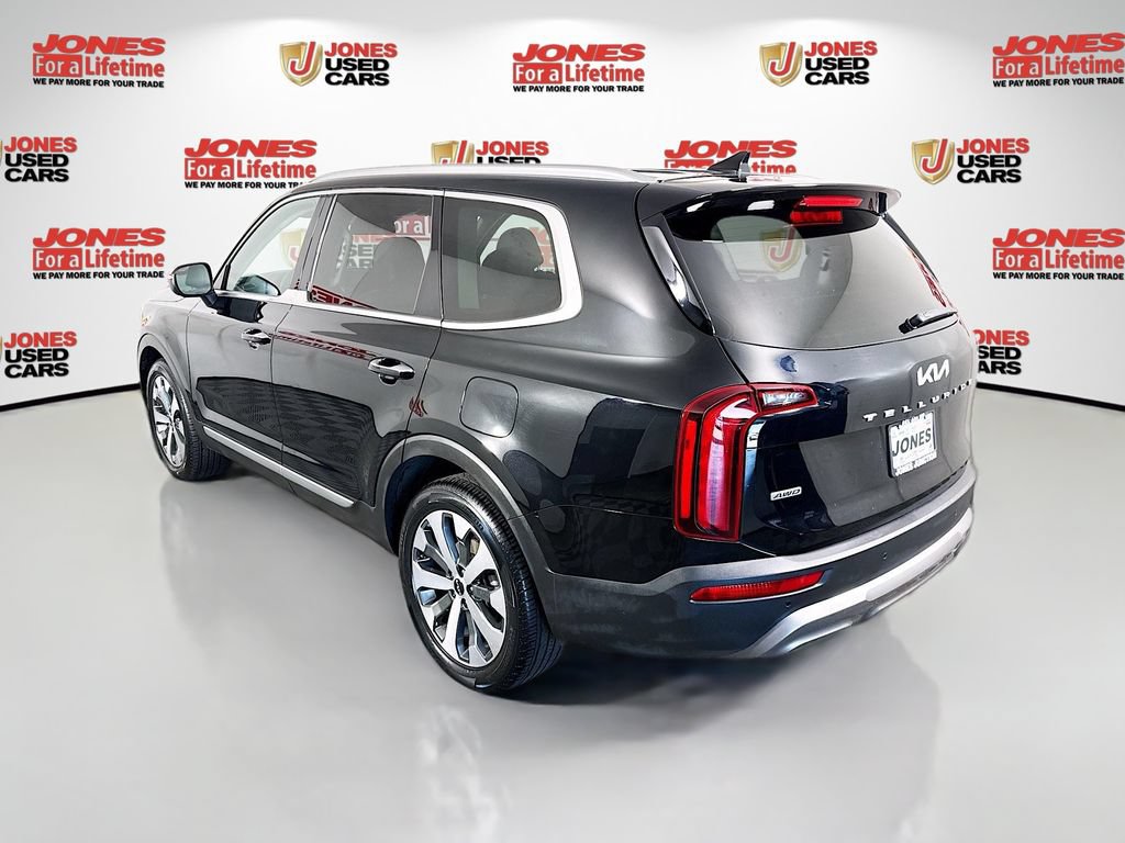 Used 2022 Kia Telluride S AWD/4WD image 2