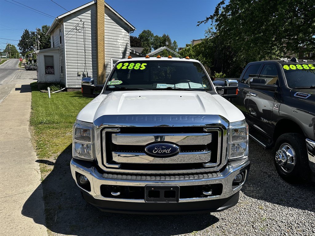 Used 2013 Ford F350 Lariat w/ Chrome Pkg AWD/4WD image 2