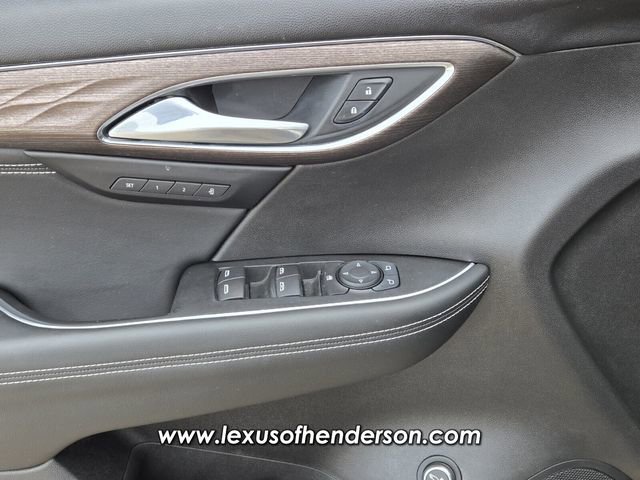 Used 2022 Buick Envision Avenir w/ Safety Package FWD image 21