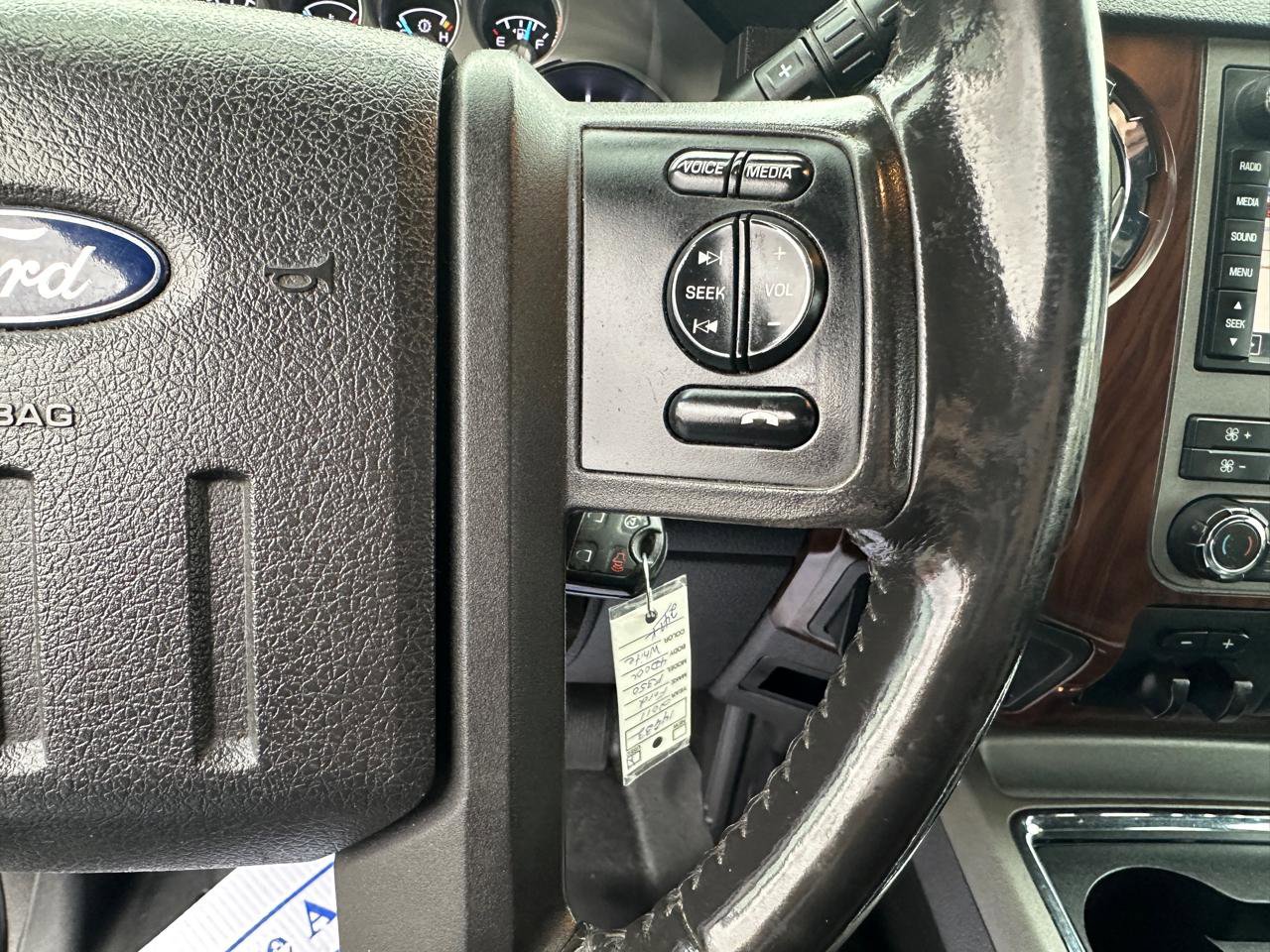 Used 2011 Ford F350 Lariat w/ Lariat Ultimate Pkg AWD/4WD image 14
