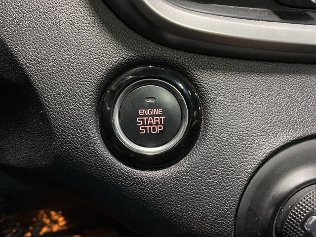 Used 2020 Kia Sorento EX image 33