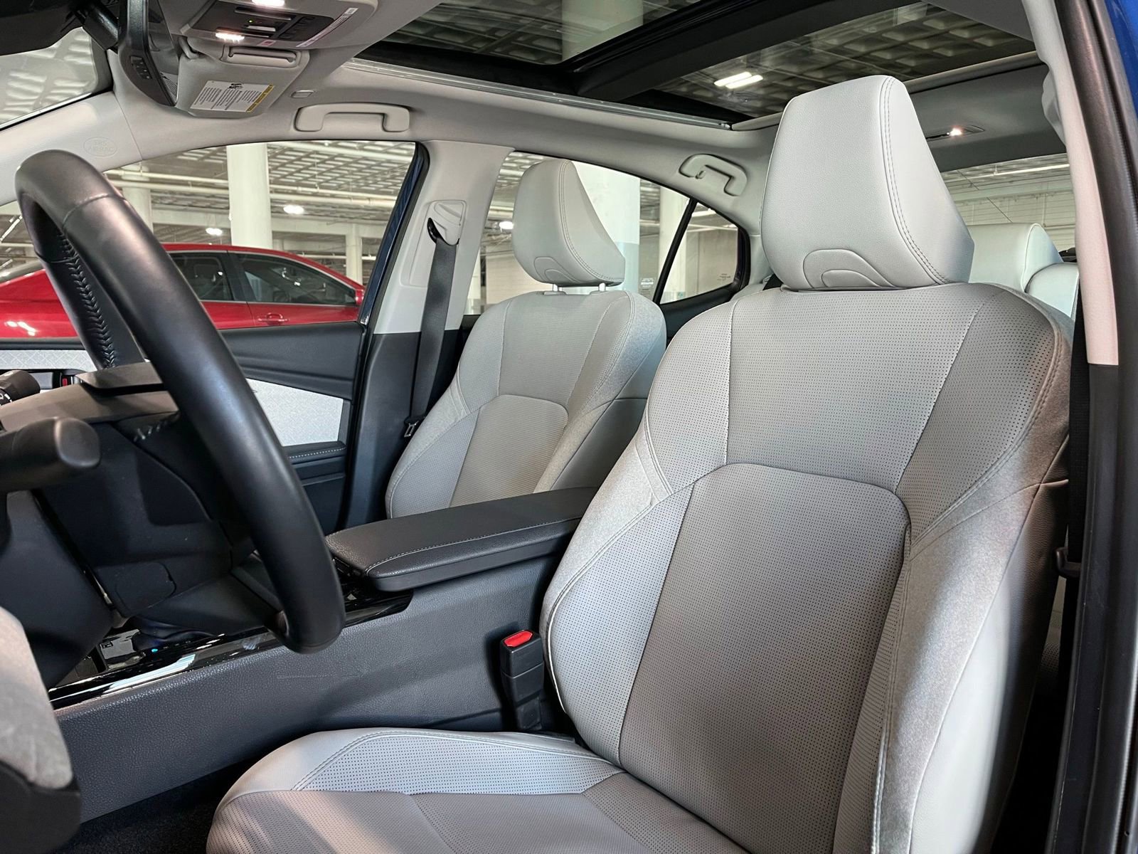 Used 2025 Toyota Camry XLE AWD/4WD image 15
