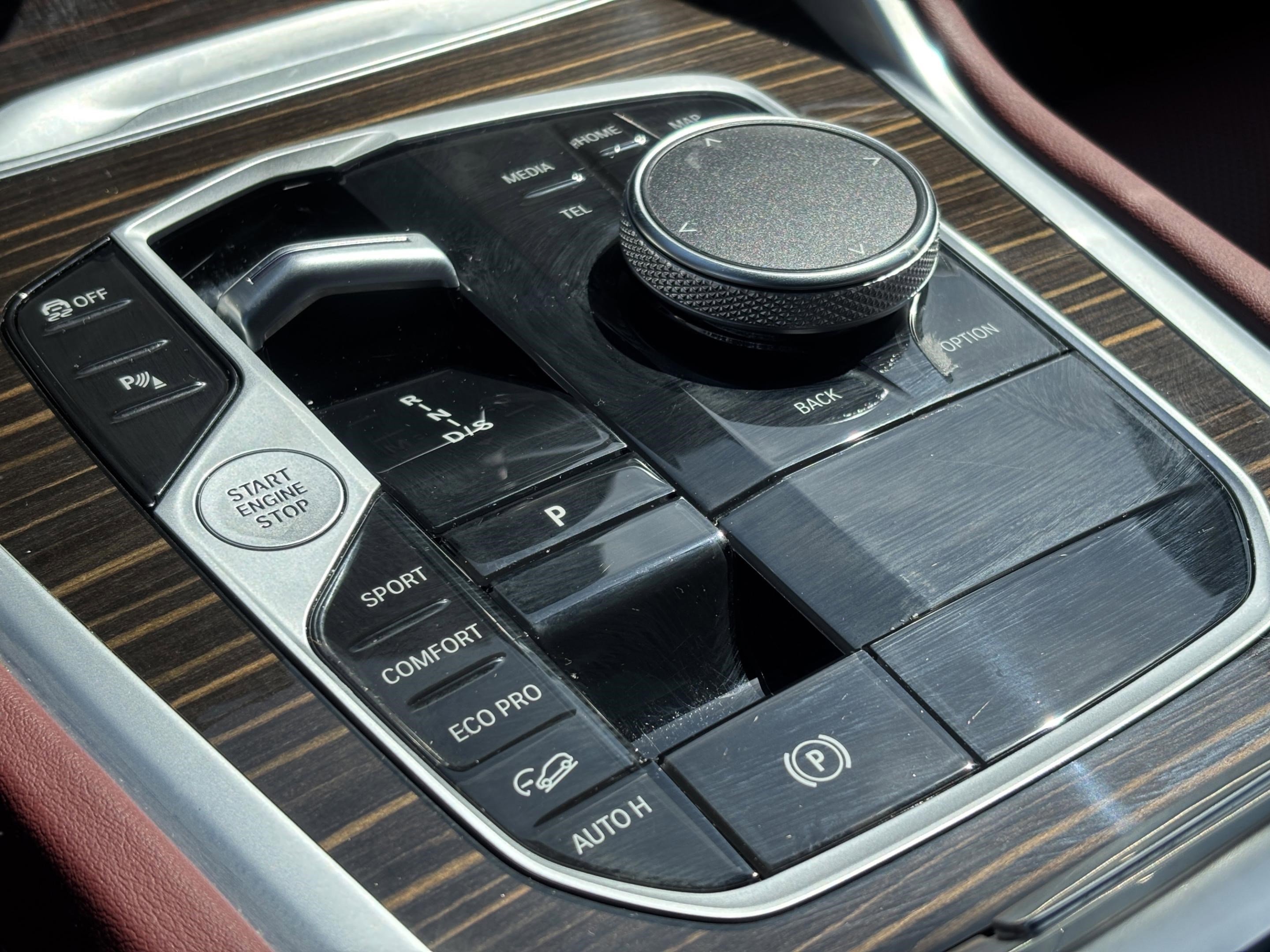 Used 2026 BMW X6 xDrive40i image 11