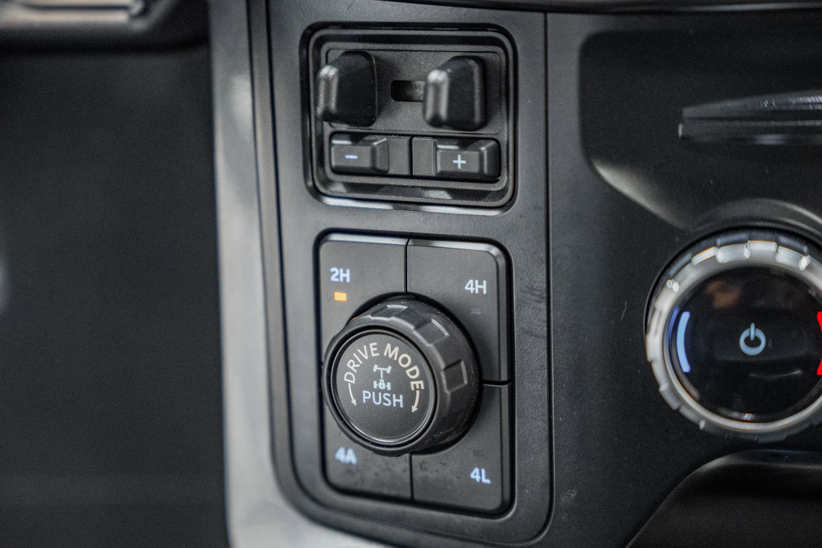 Certified 2023 Ford F150 Tremor w/ Equipment Group 402A High image 34