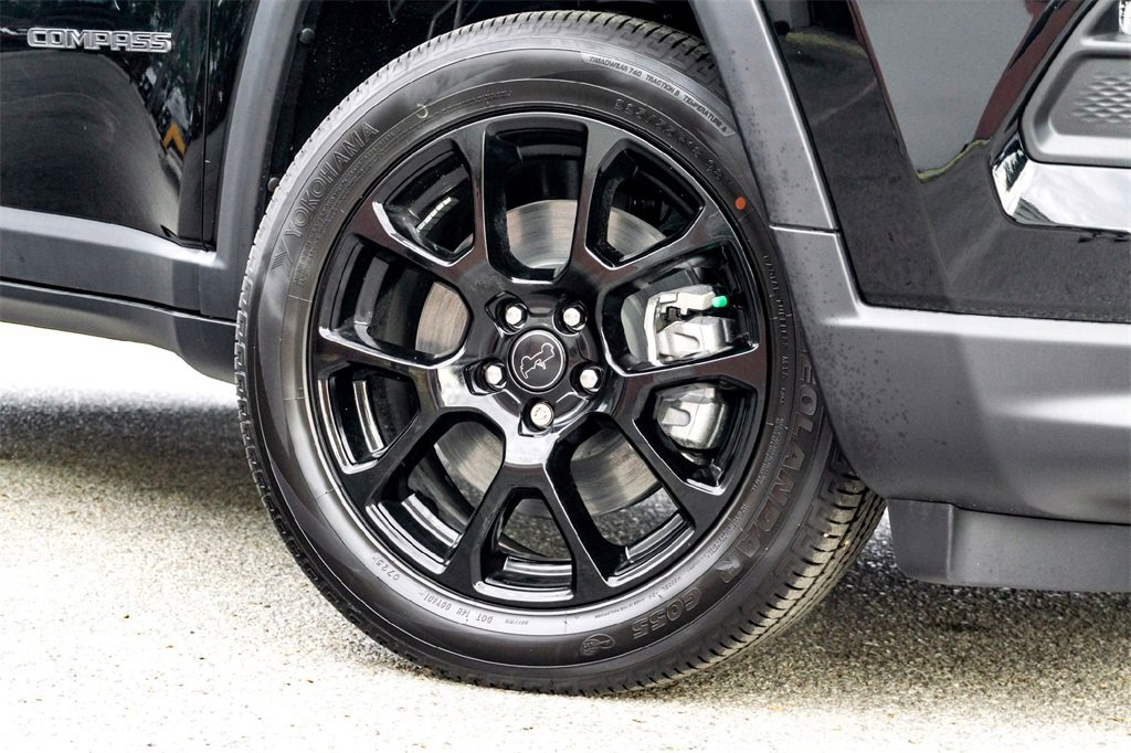 New 2026 Jeep Compass Latitude w/ Quick Order Package 29K image 2