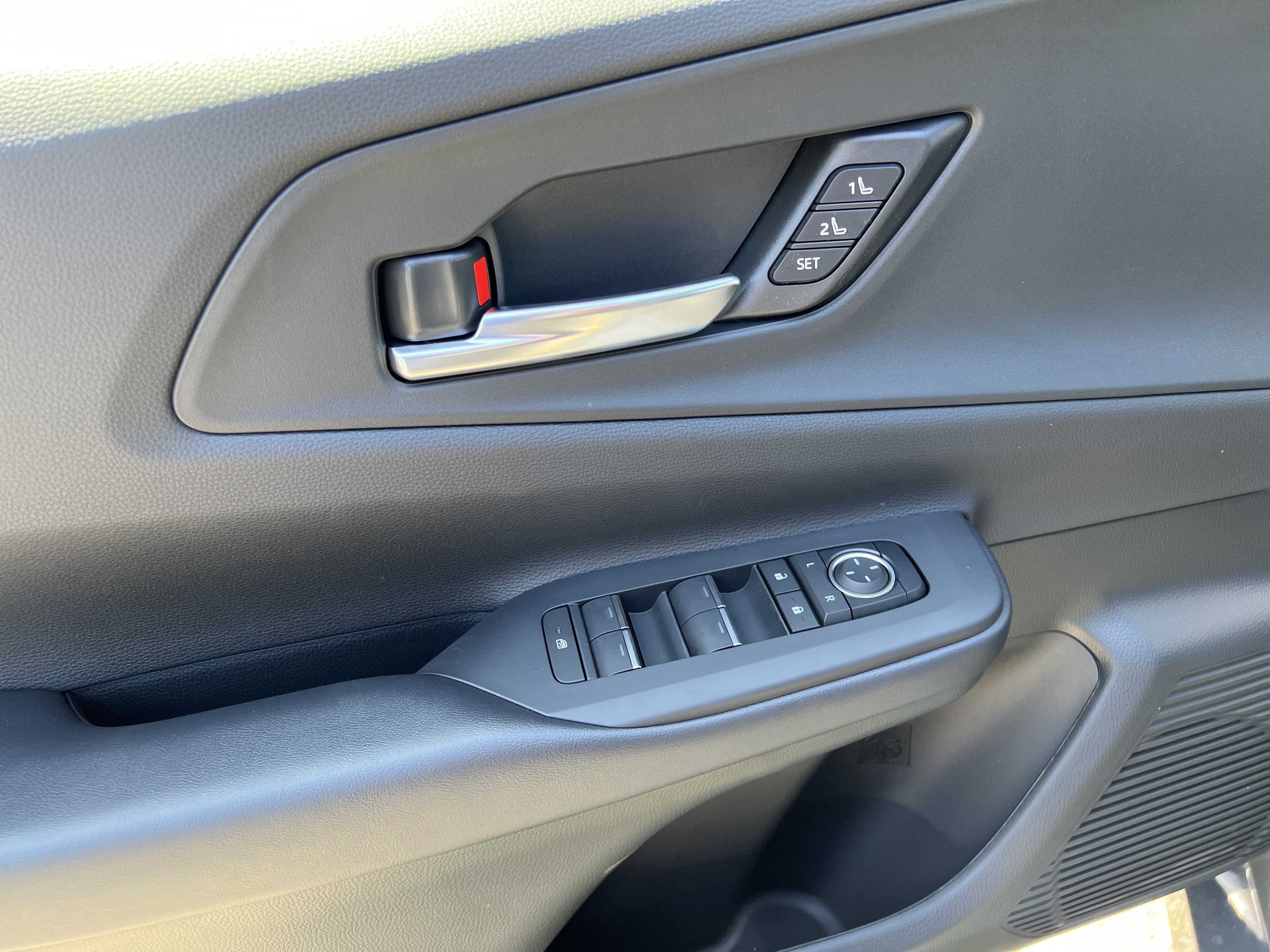 New 2026 Toyota Prius Plug-In Hybrid w/ Limited Premium Package image 8