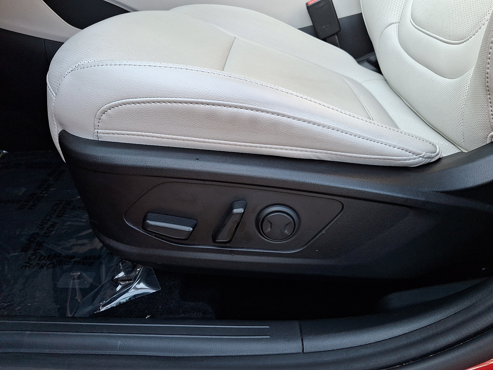 Certified 2023 Hyundai Tucson SEL w/ Convenience Package AWD/4WD image 15