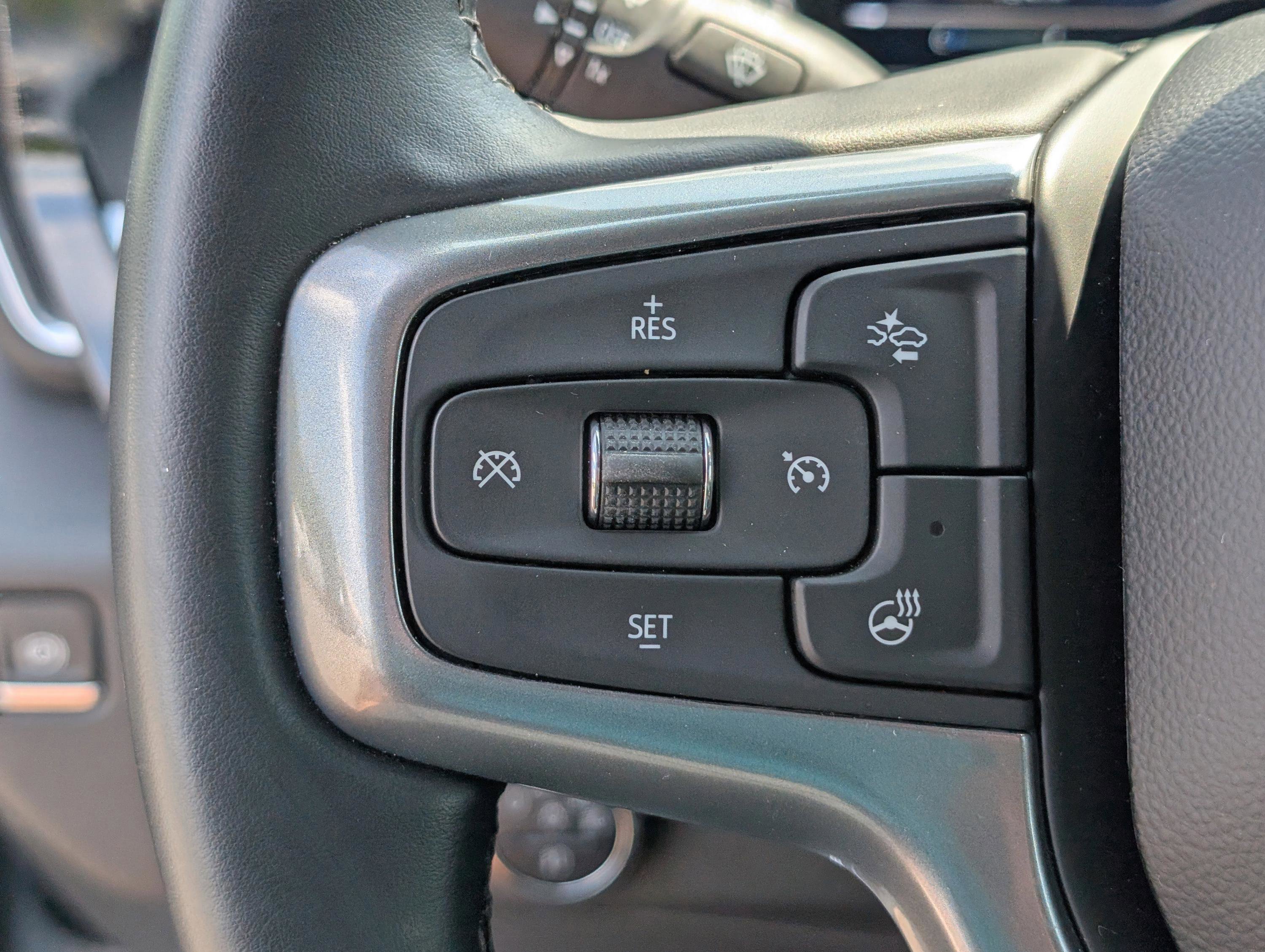 Used 2024 Chevrolet Silverado 2500 LT w/ Convenience Package image 19